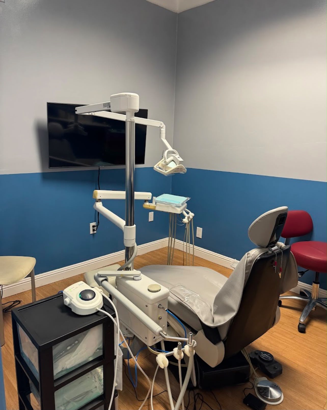 Cal Dental Bell dental office, Bell CA