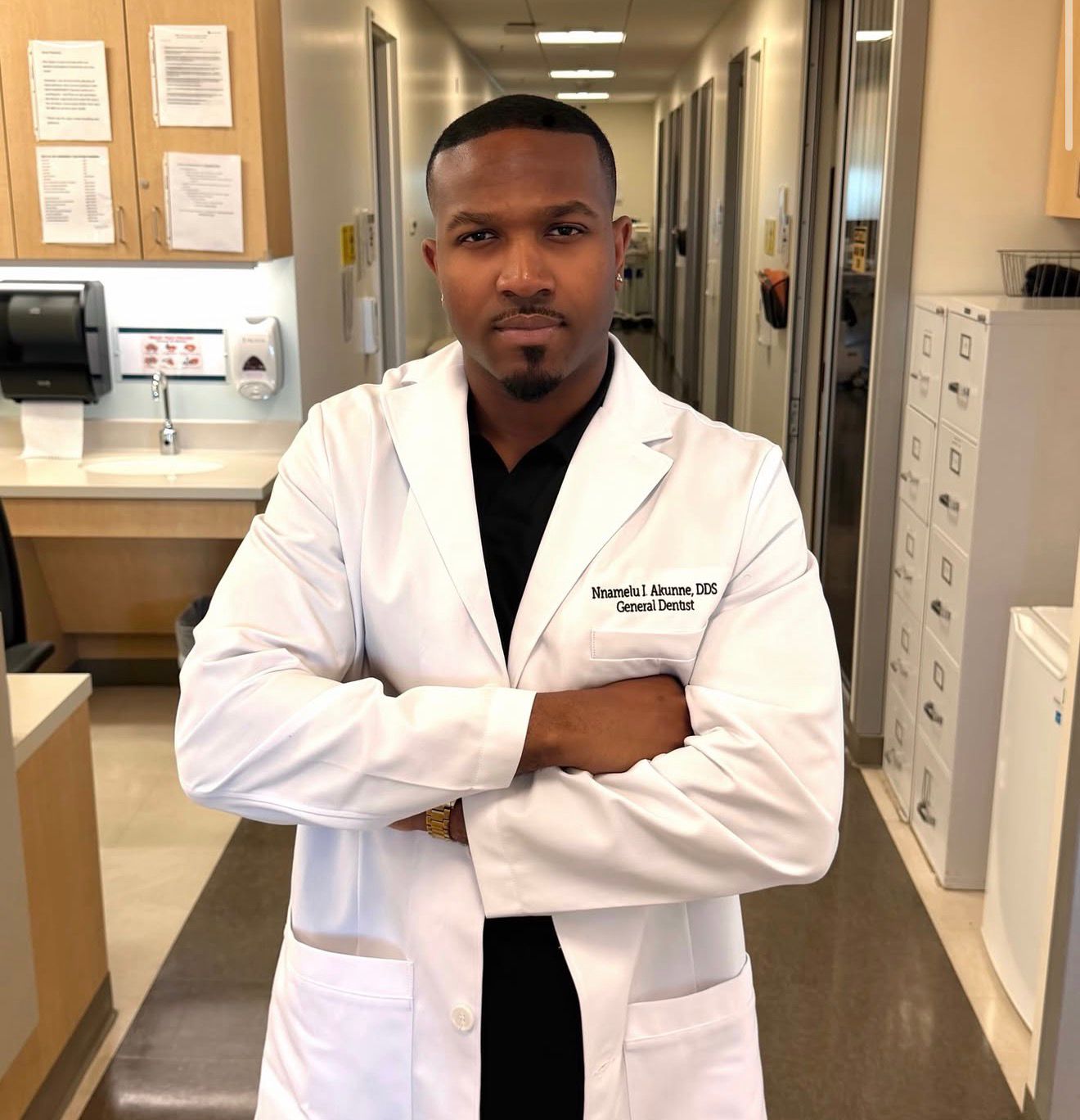 Dr. Nnamelu Akunne